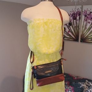 💥3 for $20💥 Stone Mountain leather Cross body